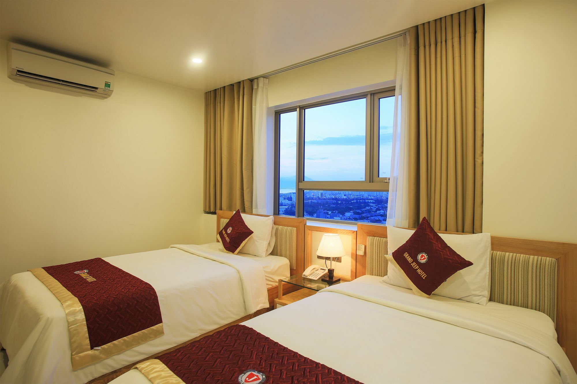 Grand Jeep Hotel Da Nang Dış mekan fotoğraf